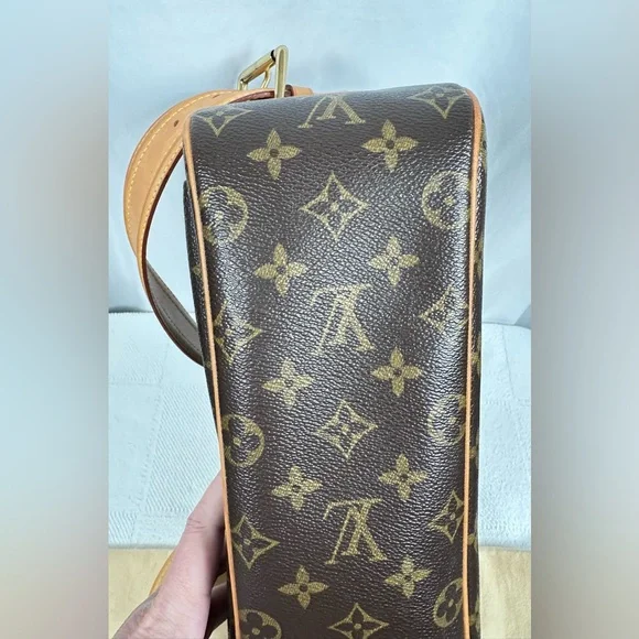 Vintage Louis Vuitton Vive-Cite GM - Picture 10 of 12